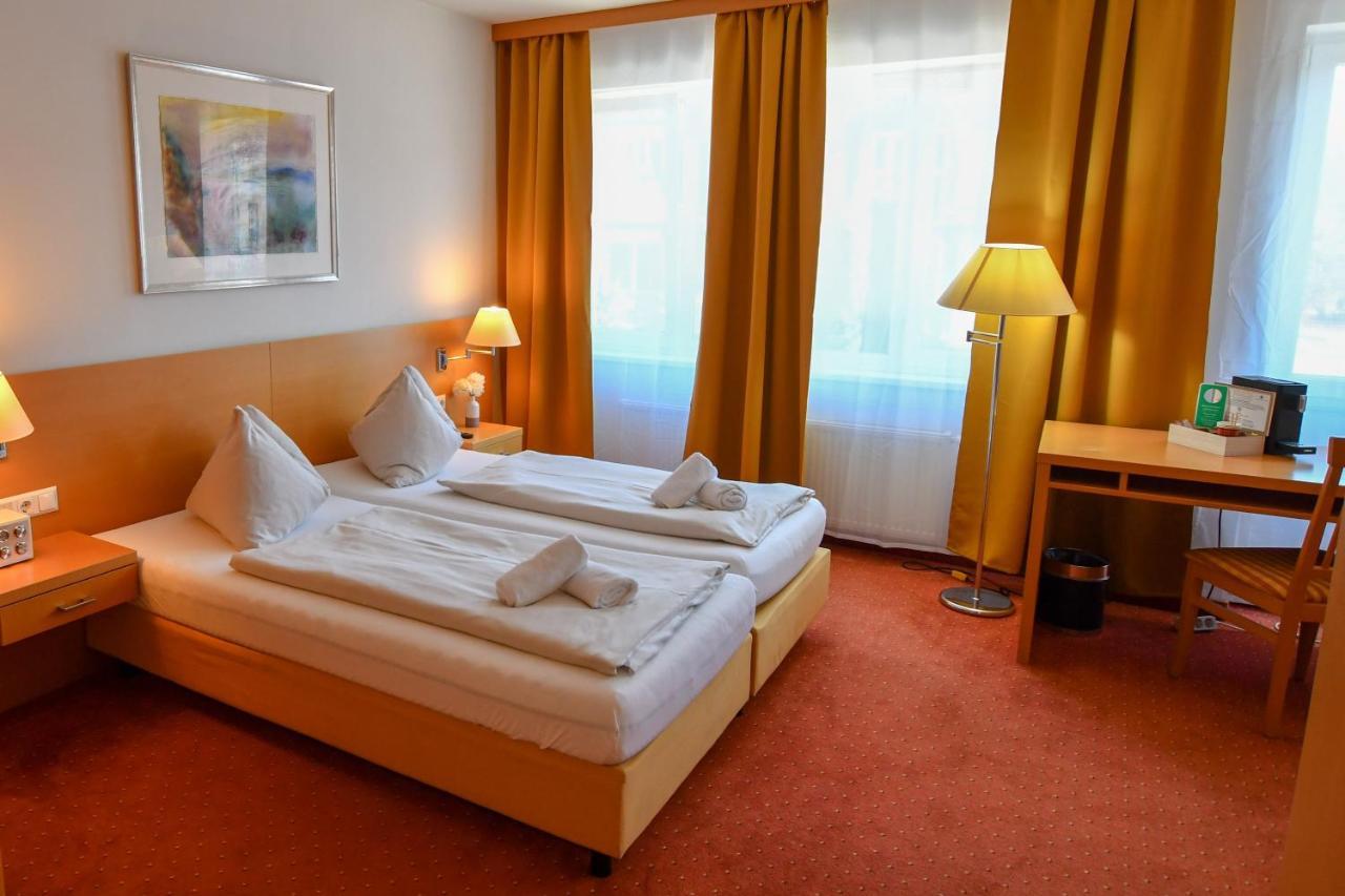 Motel55 - Nettes Hotel Mit Self Check-In In Villach, Warmbad 外观 照片
